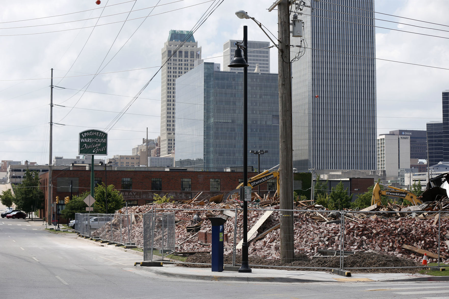 Spaghetti Warehouse: Now and then